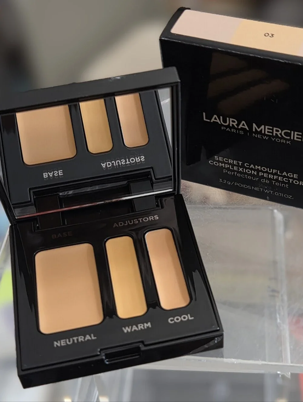 Laura Mercier Secret Camouflage Complexion Perfector Palette